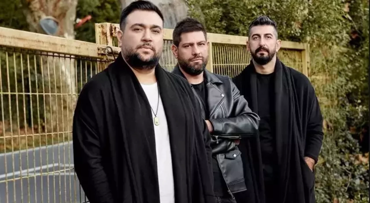 12. Uluslararası Portakal Çiçeği Karnavalı'nda "Sakiler" grubundan konser