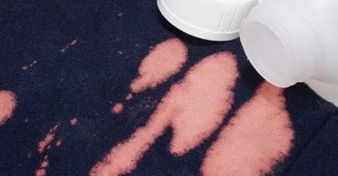 Çamaşır suyu lekesi nasıl çıkar?