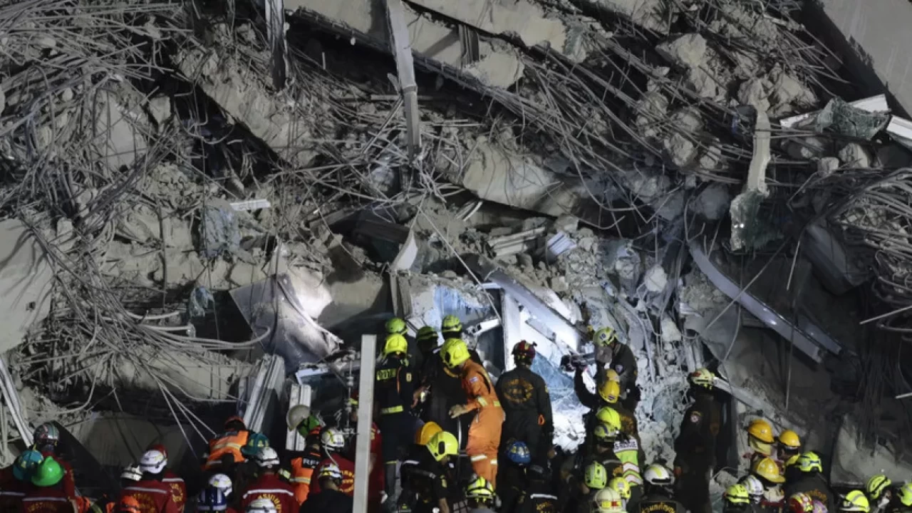 Myanmar'daki depremler sonucunda can kaybı 3 bini aştı