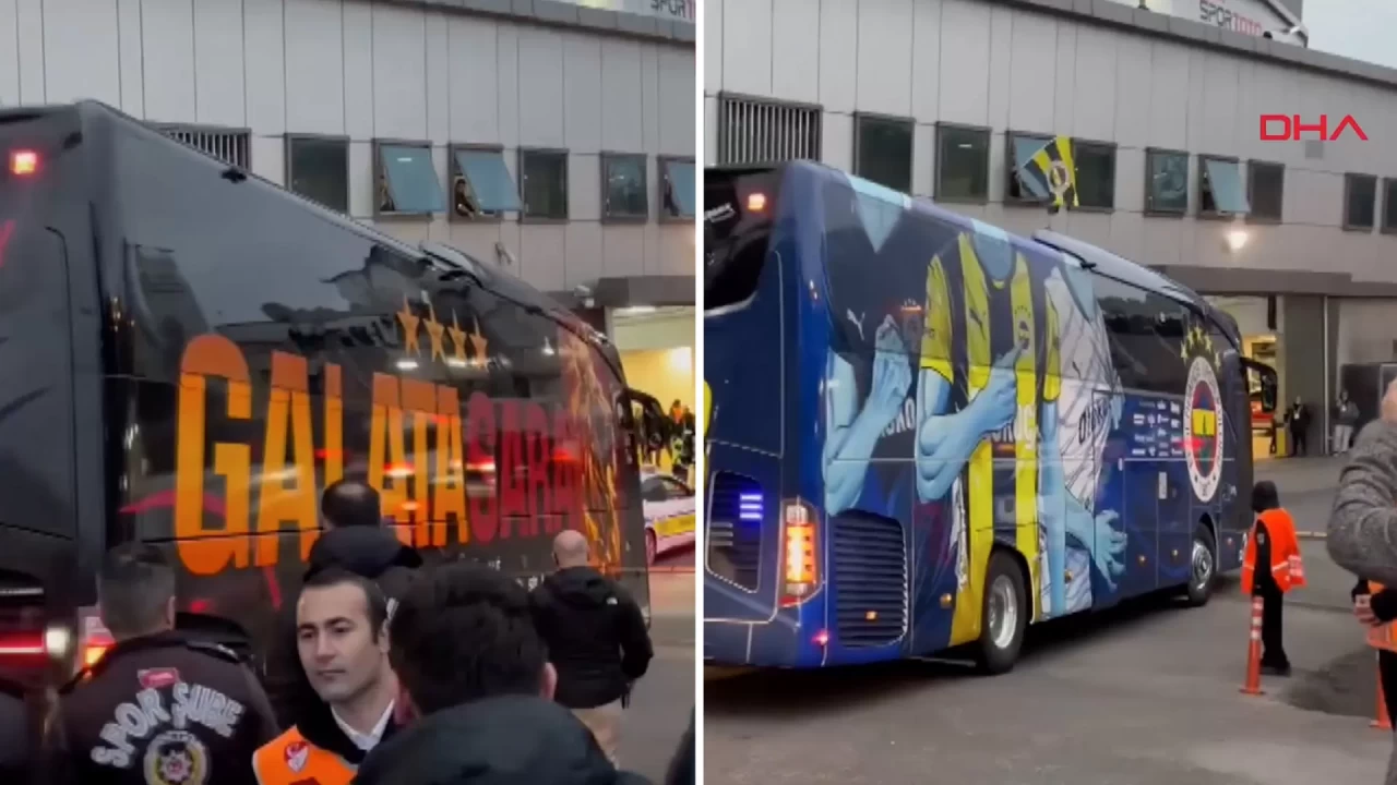 Fenerbahçe ve Galatasaray derbi için stadyuma geldi