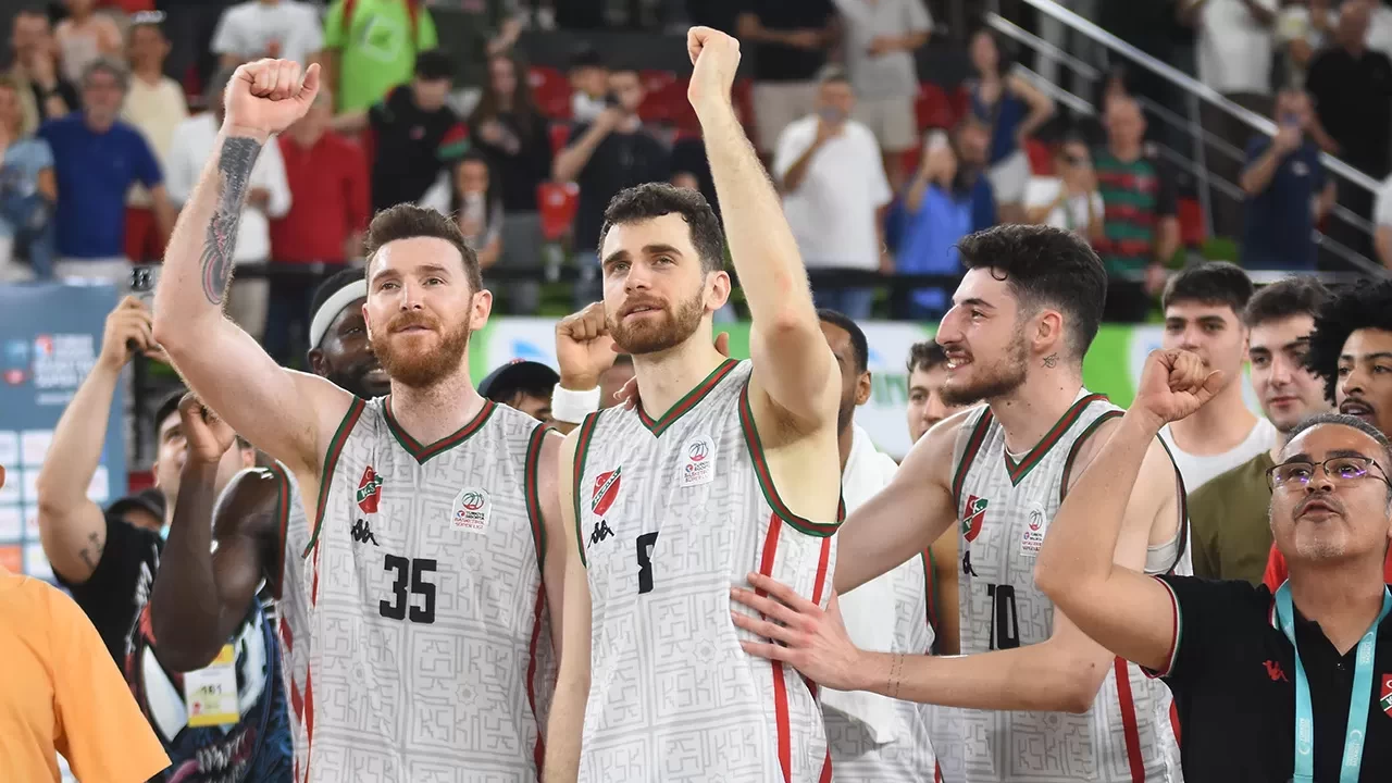 Karşıyaka Basketbol Ligi’nde zorlu sezonda kümede kalmayı başardı