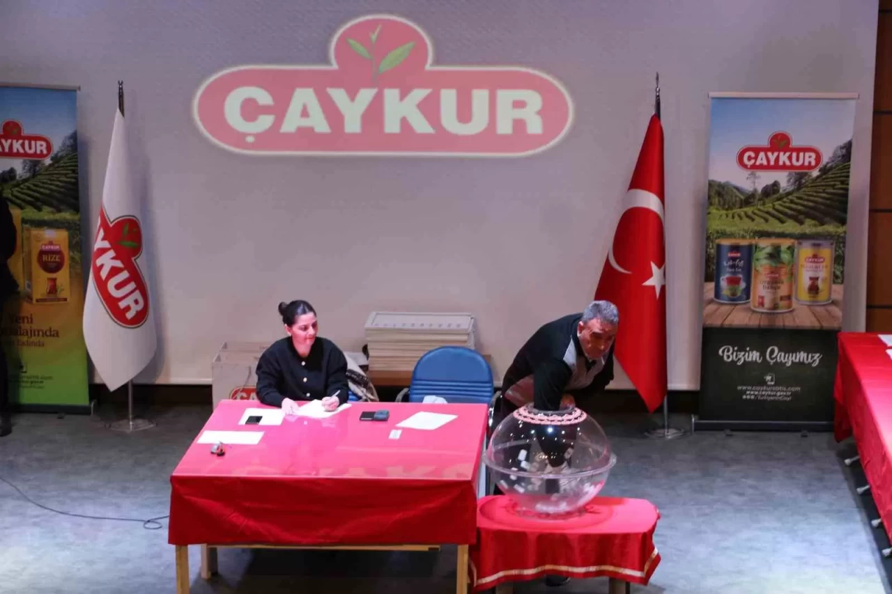 ÇAYKUR’a bin 500 mevsimlik işçi alımı için kura çekimi sona erdi