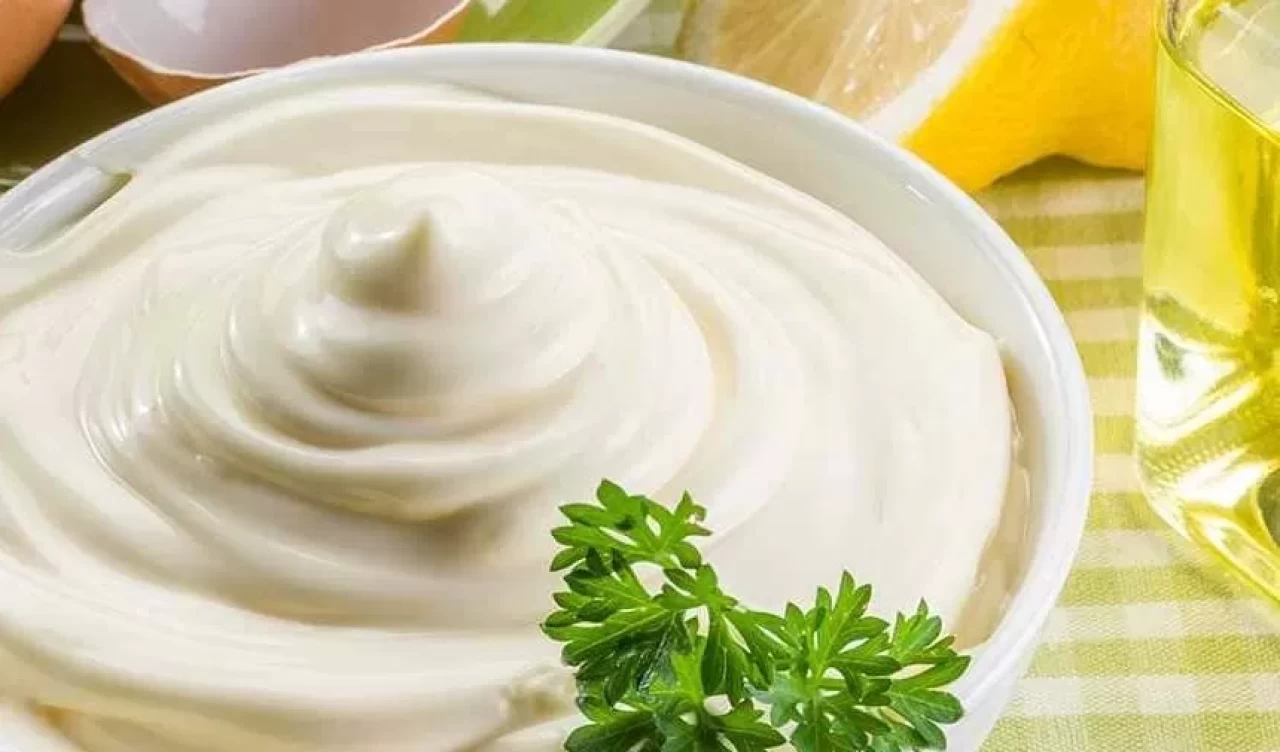 Katkı maddesi içermeyen mayonez tarifi! Evde kolayca hazırlayın