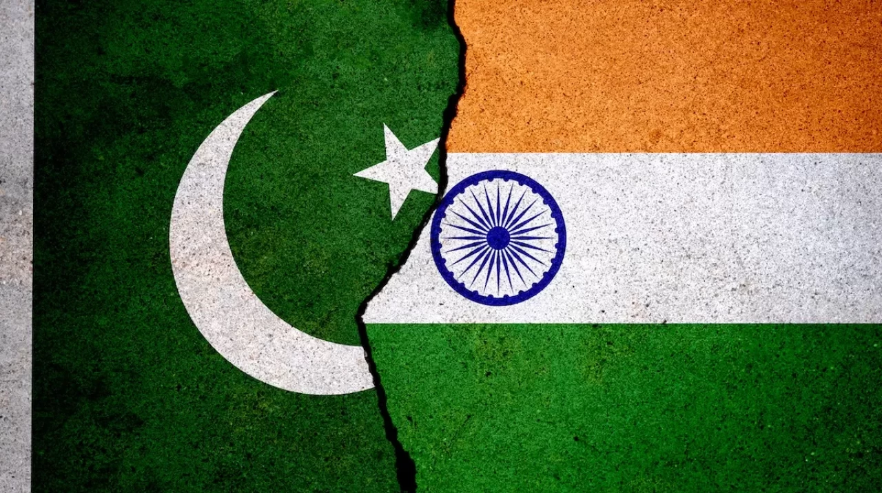 Pakistan ile Hindistan arasında ateşkes kararı