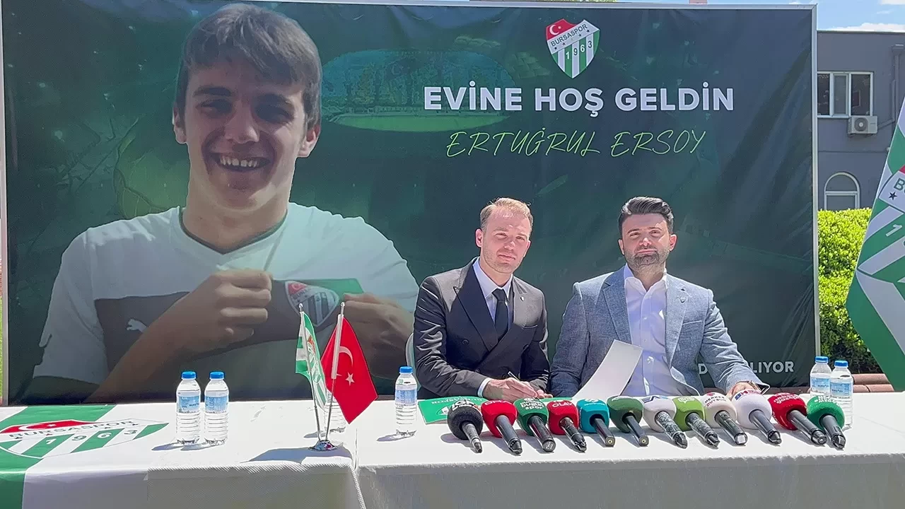 Ertuğrul Ersoy yeniden Bursaspor'da | Ersoy: "Bursaspor çağırıyorsa gidilir"