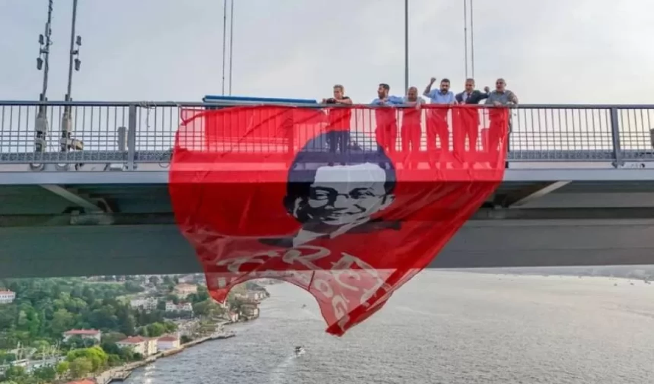 15 Temmuz Şehitler Köprüsü’nde İmamoğlu pankartı: CHP’li milletvekilleri hakkında soruşturma başlatıldı