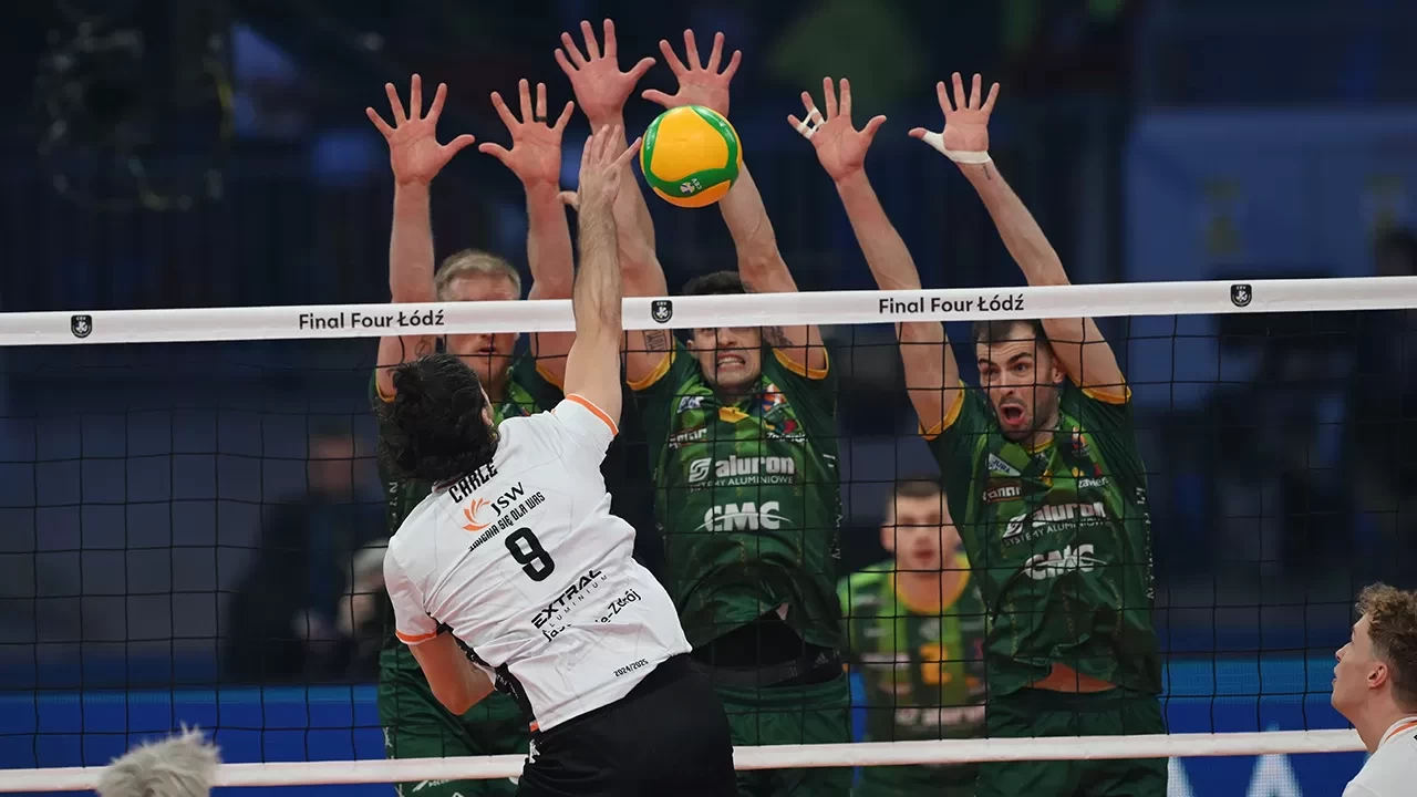 Warta Zawiercie büyük geri dönüşle CEV Erkekler Şampiyonlar Ligi'nde finale çıktı