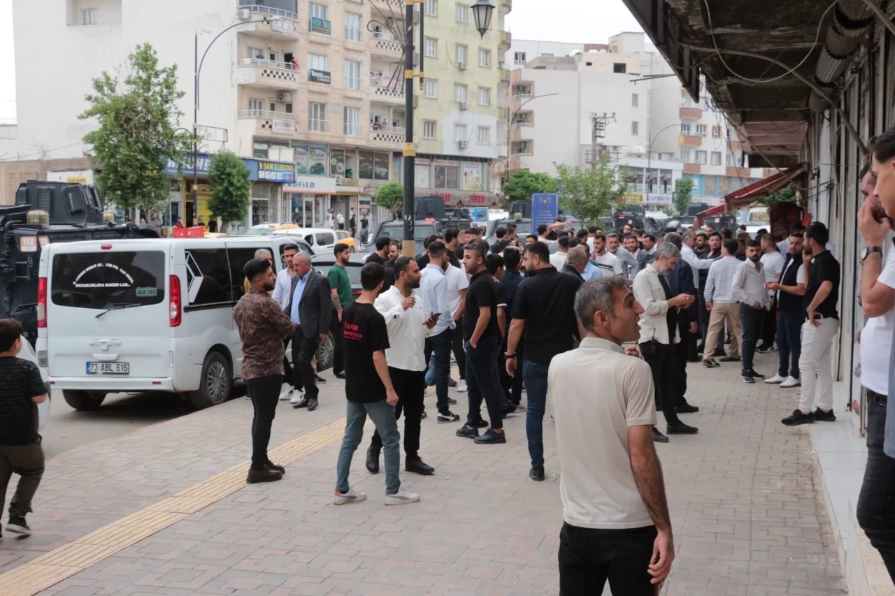 Şırnak Cizre'de bıçaklı kavga: İki yaralı!