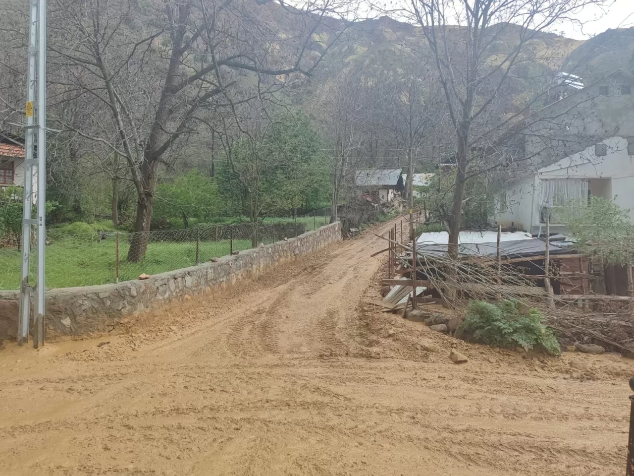 Sivas'ta sağanak sele neden oldu