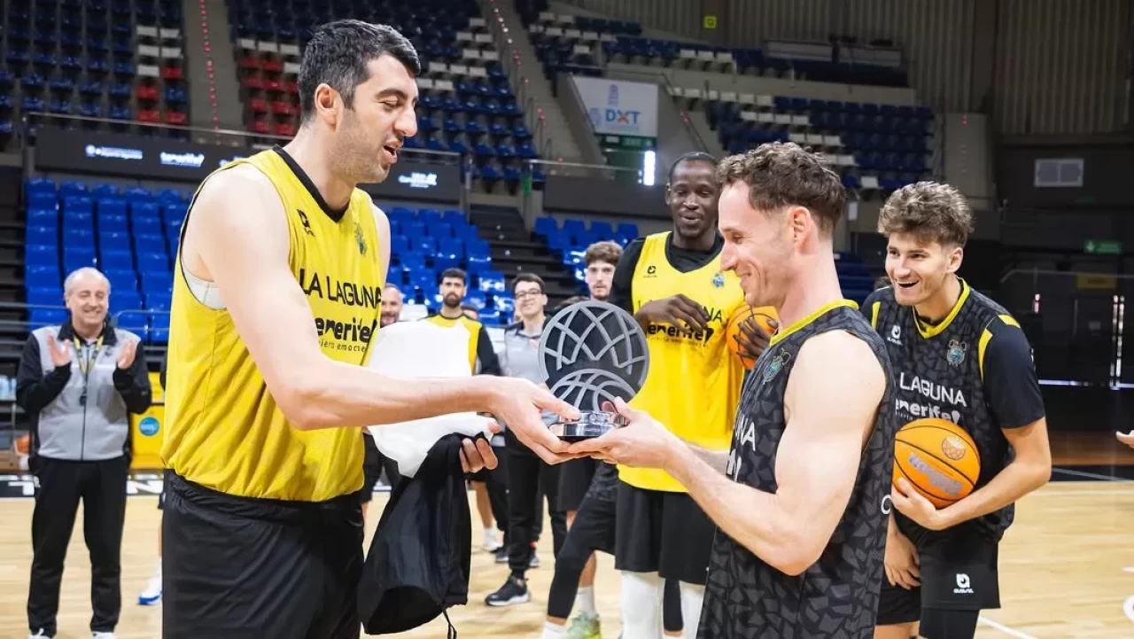 La Laguna Tenerife, Basketbol Şampiyonlar Ligi'nin en başarılı takımı olarak Final Four'da sahnede