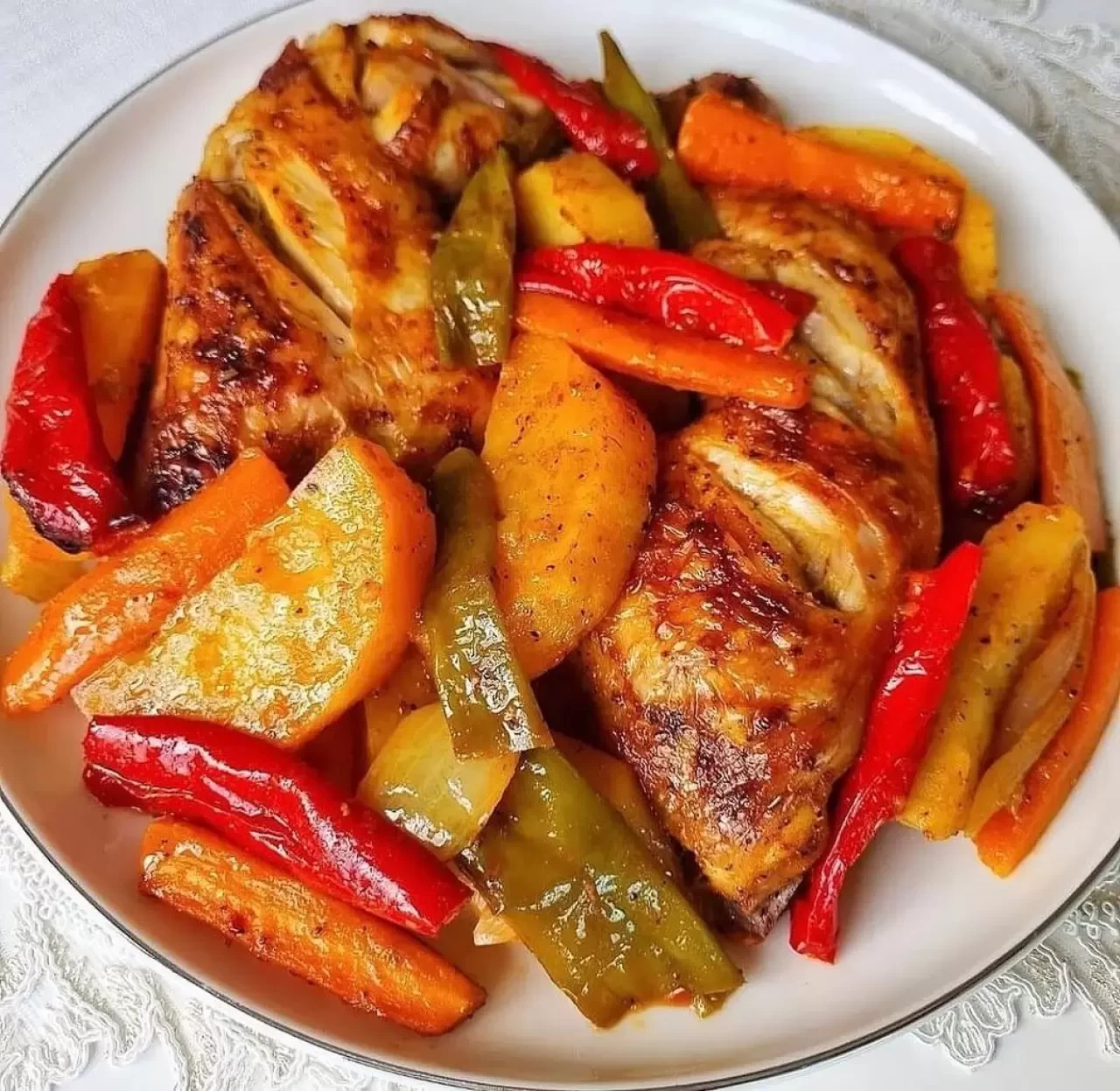 Fırında sebzeli tavuk nasıl yapılır?