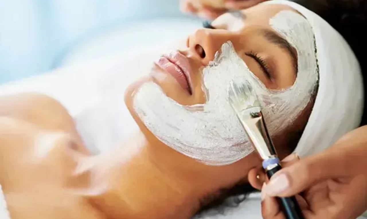 Canan Karatay’ın formülüyle 5 yıl daha genç görünen cilt