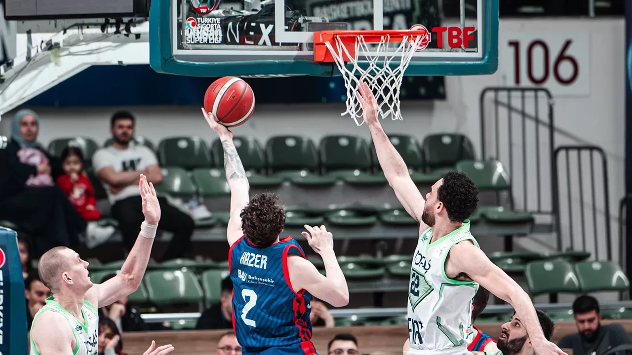Bahçeşehir Koleji deplasmanda TOFAŞ’ı devirdi | Basketbol Süper Ligi'nde TOFAŞ 75-86 Bahçeşehir Koleji