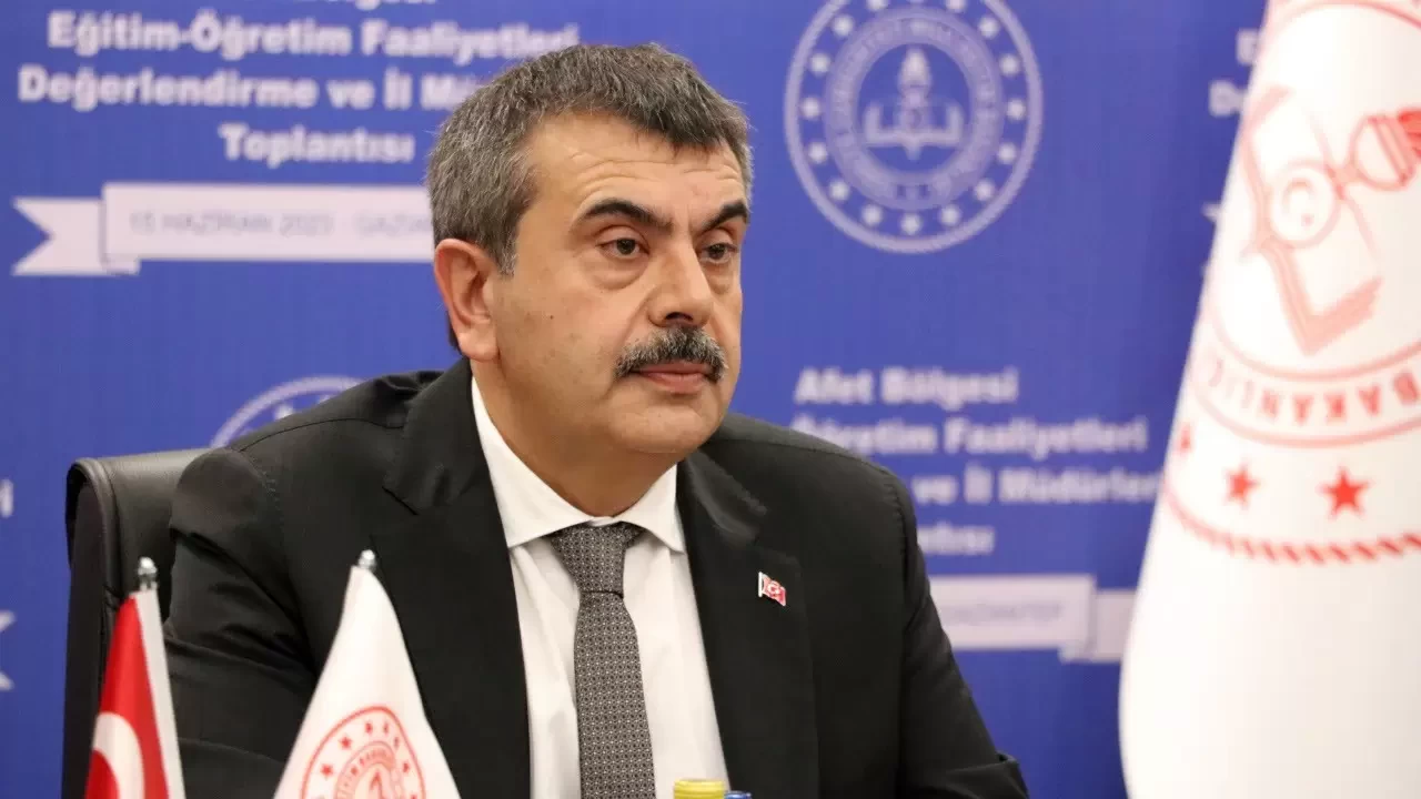 Milli Eğitim Bakanı Tekin, İstanbul'un fethinin 572. yıl dönümünü kutladı