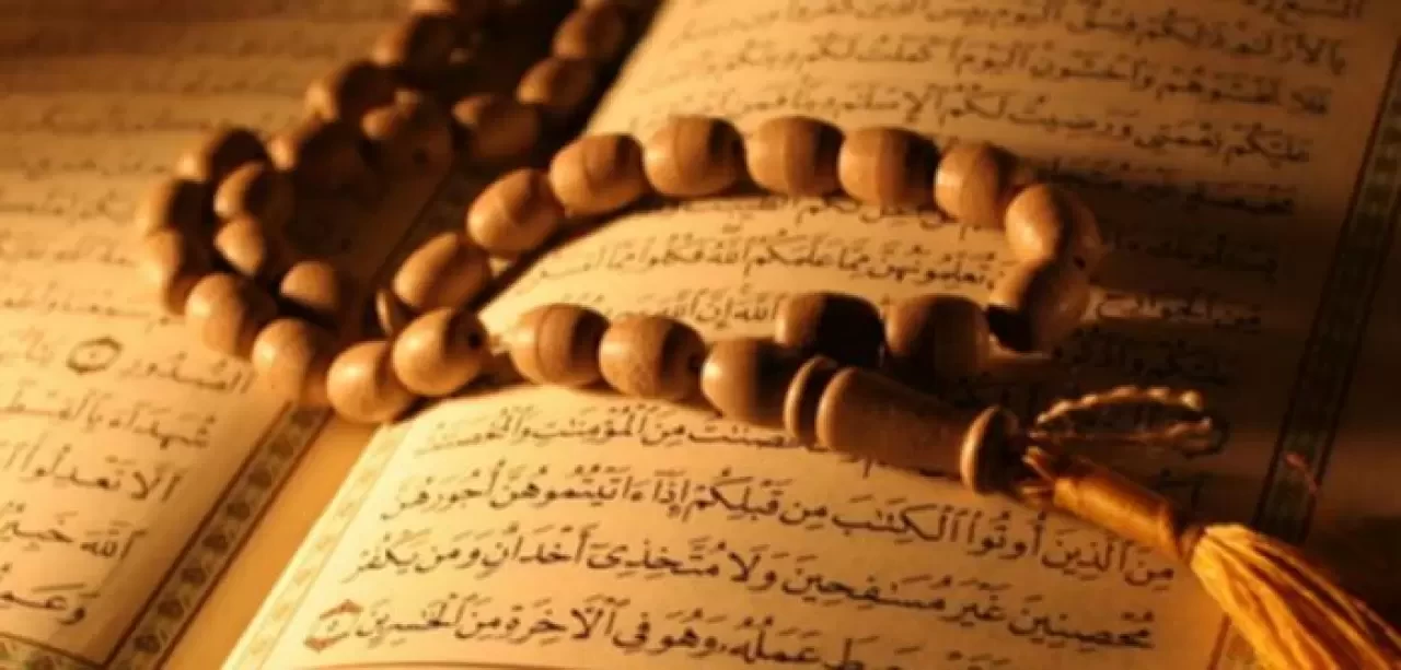 Allahu Ekber Kebira Velhamdülillahi Kesira ve Subhanallahi Bükraten ve Esila Duasının Anlamı ve Fazileti