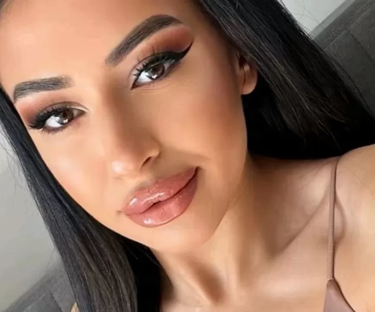 Şevval’i öldürüp atladı, ardında ailesini suçladığı mektubu bıraktı