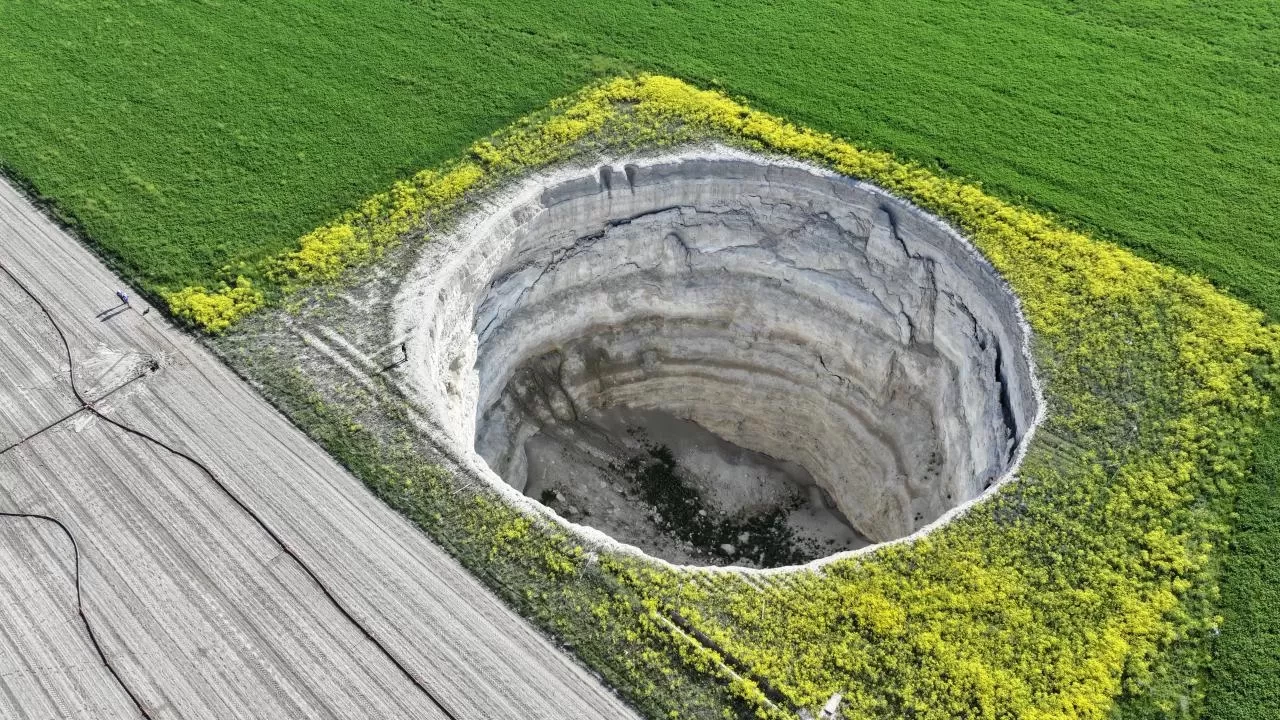 Konya Ovası'nda obruk alarmı