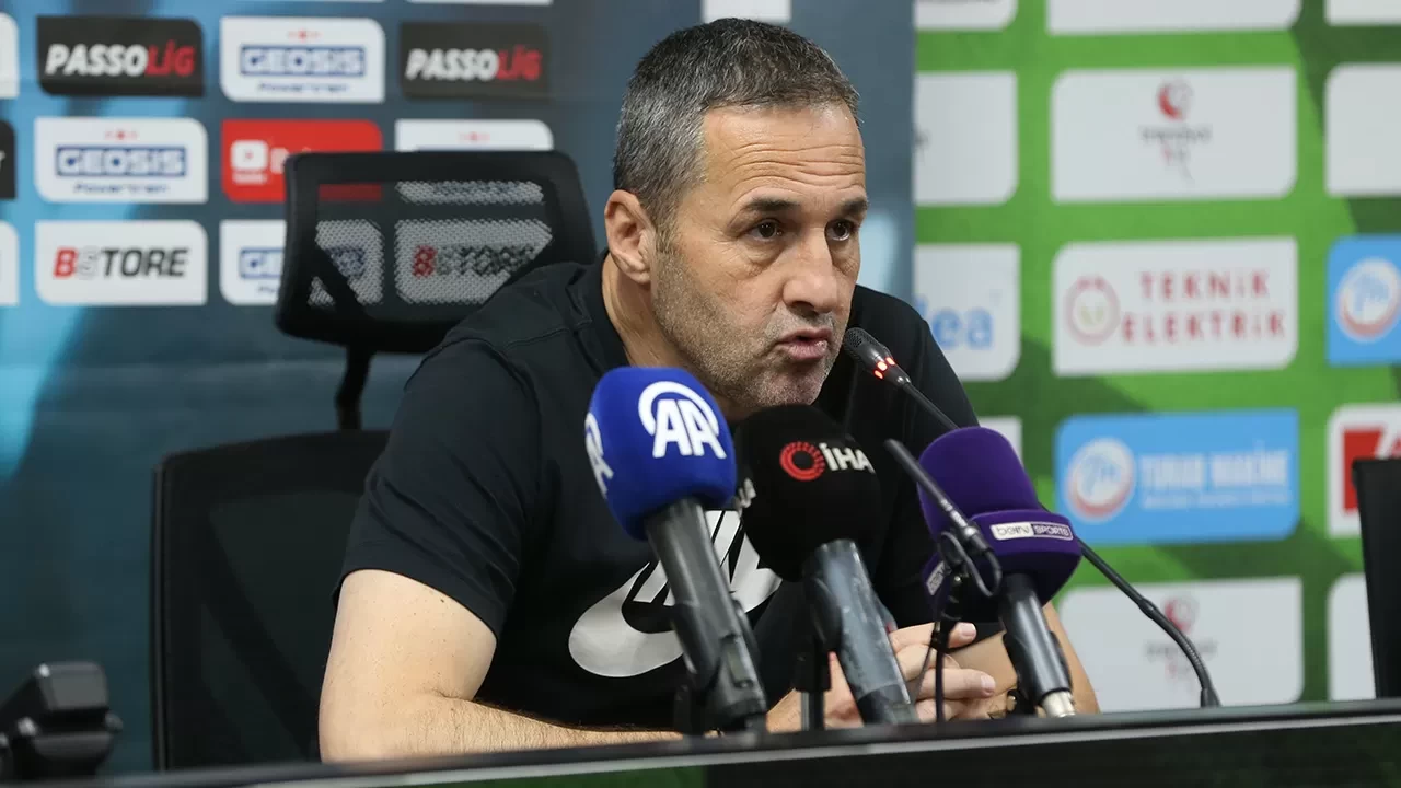 Boluspor Teknik Direktörü Yalçın Koşukavak: “Bolusporlulardan özür diliyorum”