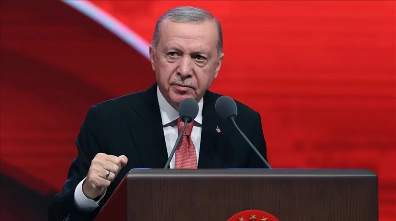 Cumhurbaşkanı Erdoğan, anne babaya sevginin önemini anlattı