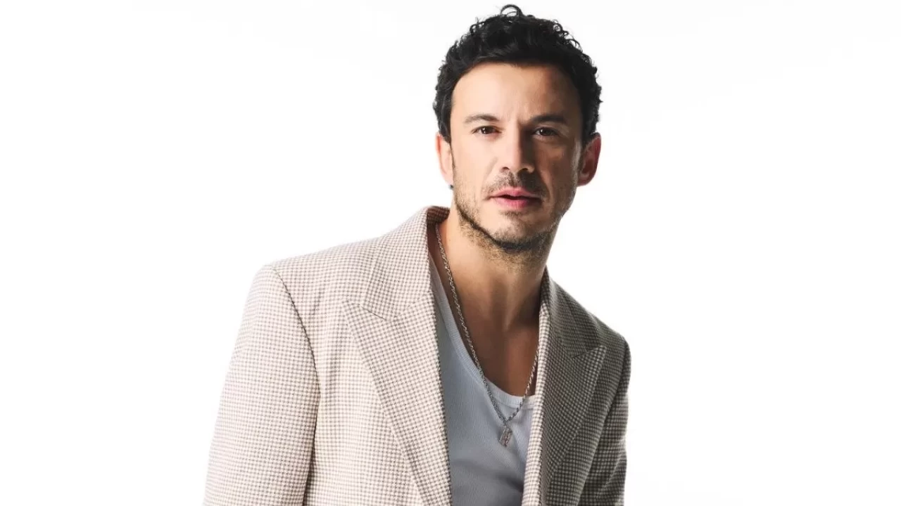 Şarkıcı Buray'dan evlilik itirafı: "6 yıl evli kaldım"