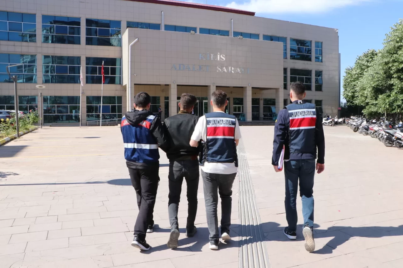 Kilis'te terör örgütü PKK/PYD zanlısı tutuklandı
