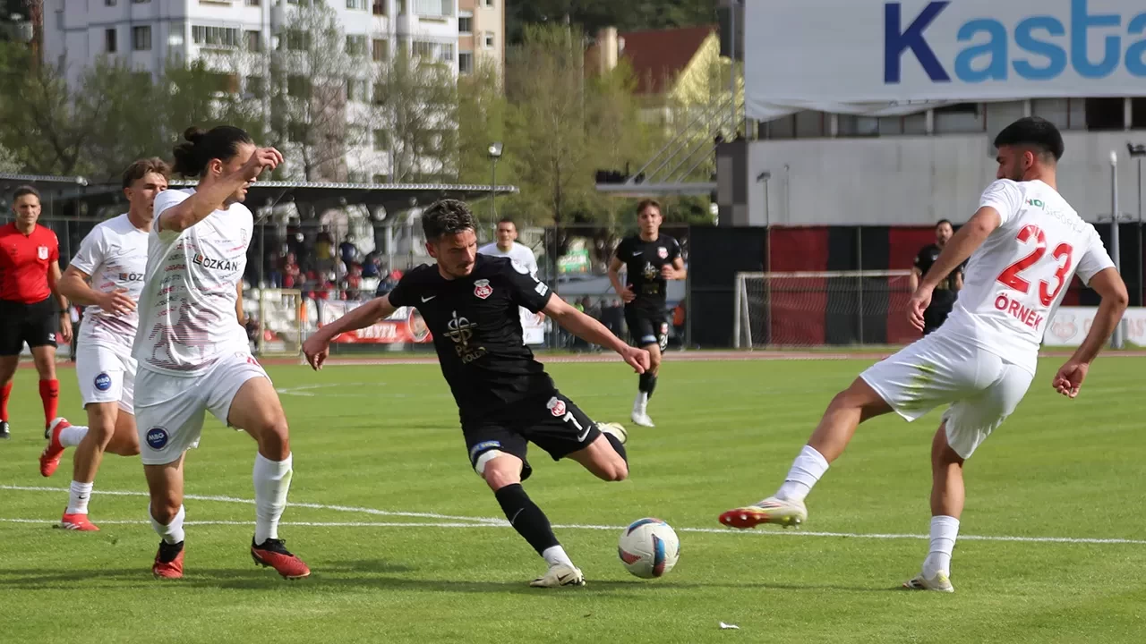 Altınordu'ya beraberlik yetti | 2. Lig play-off Kastamonuspor 0-0 Altınordu