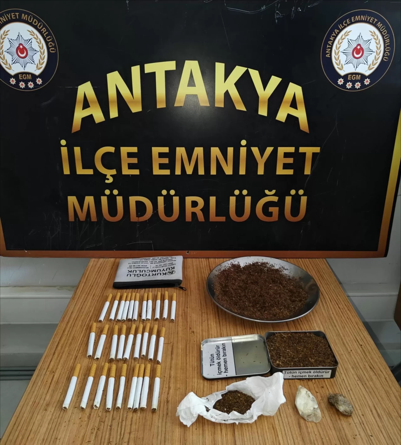 Antakya'da şüpheli çantadan 380 gram uyuşturucu maddesi çıktı