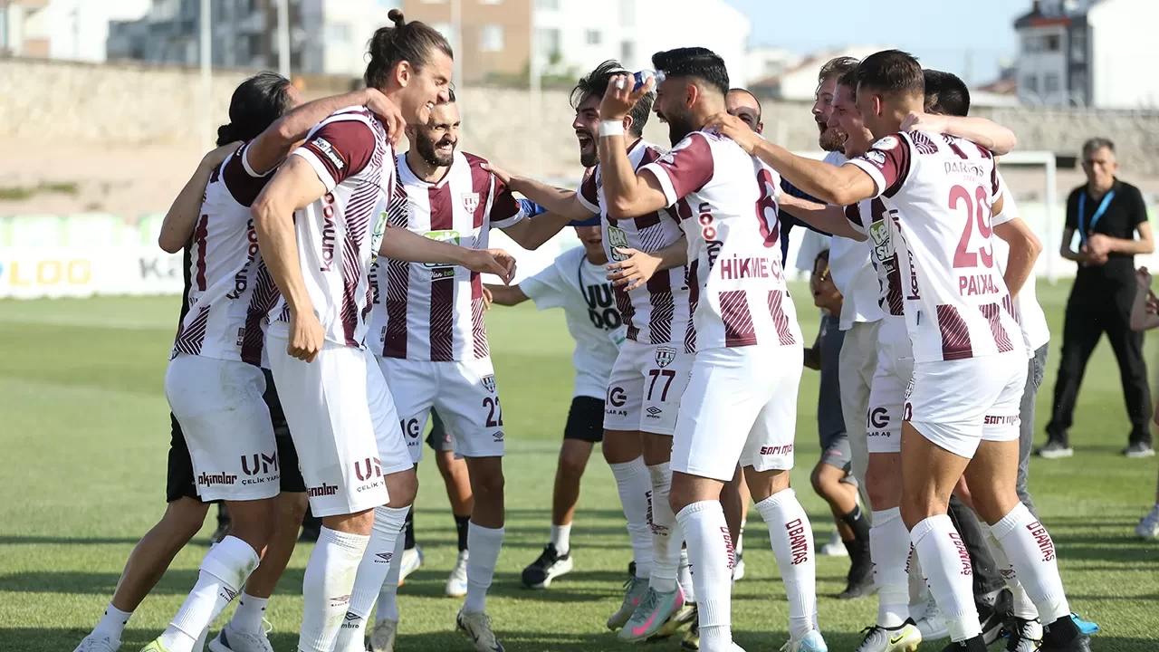 Bandırmaspor, 1. Lig play-off finalinde Finalde Karagümrük’ün rakibi oldu | Maç Sonucu Bandırmaspor 1-0 Boluspor