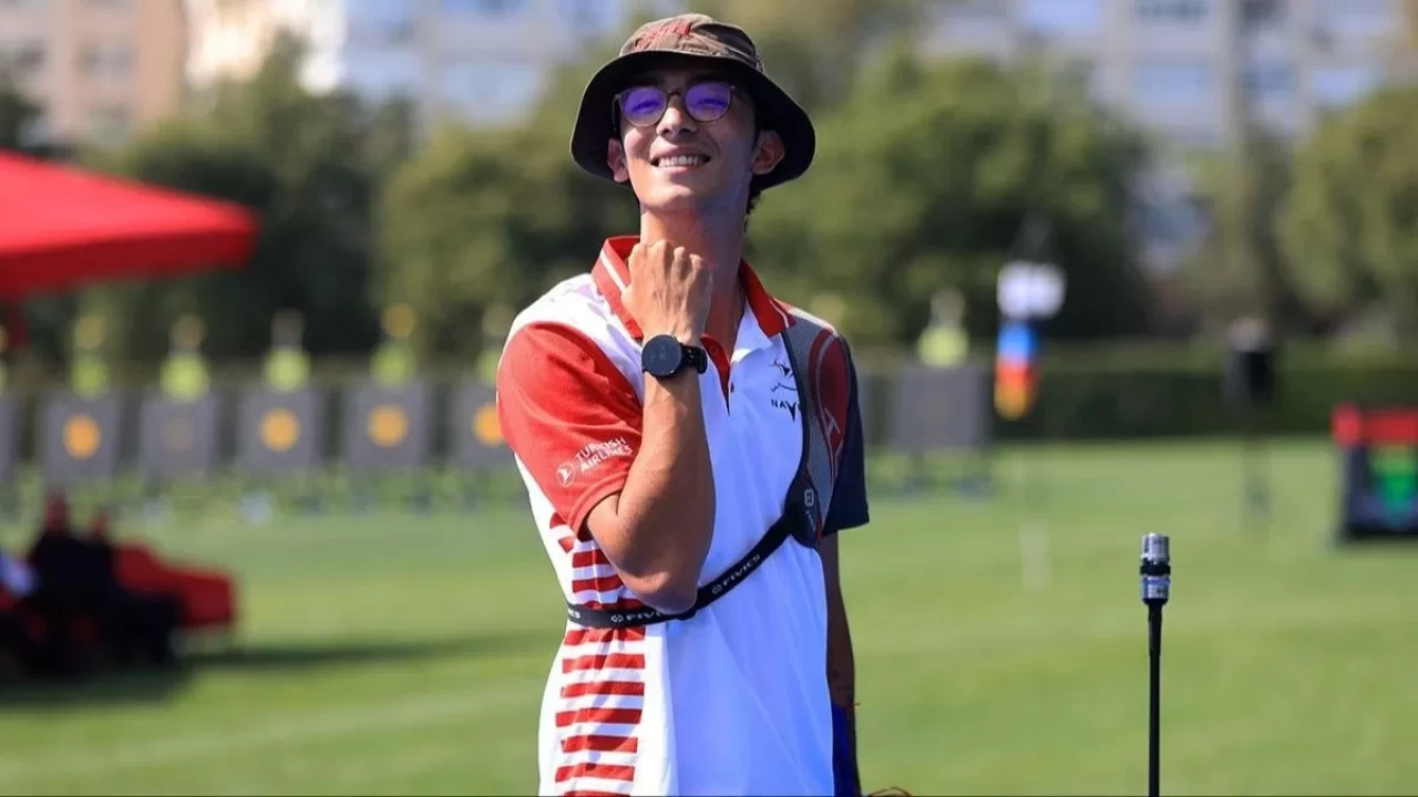 Kazanmaya devam ediyor! Mete Gazoz'dan bronz madalya