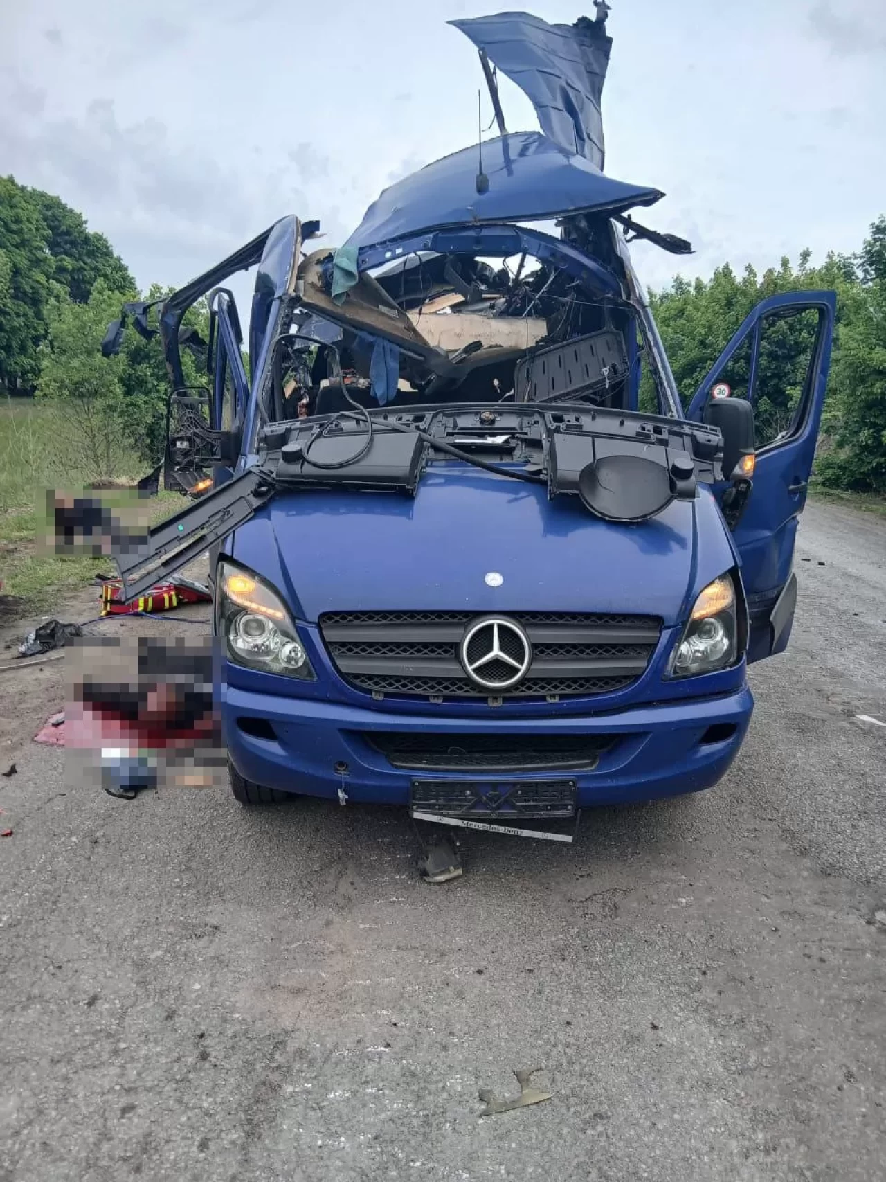 Ukrayna: Rusların Sumi'de otobüse İHA saldırısında 9 kişi öldü