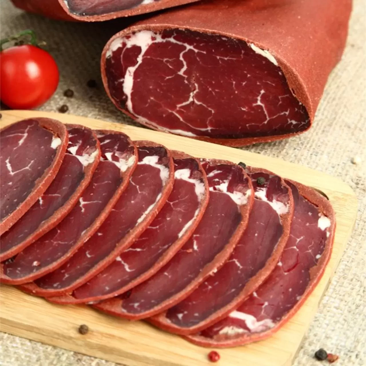 Pastırma Yapımında Kullanılan Malzemeler Nelerdir?