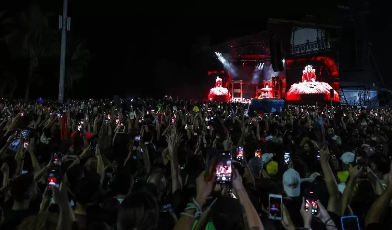 Lady Gaga'nın Copacabana konserine bombalı saldırı son anda engellendi!