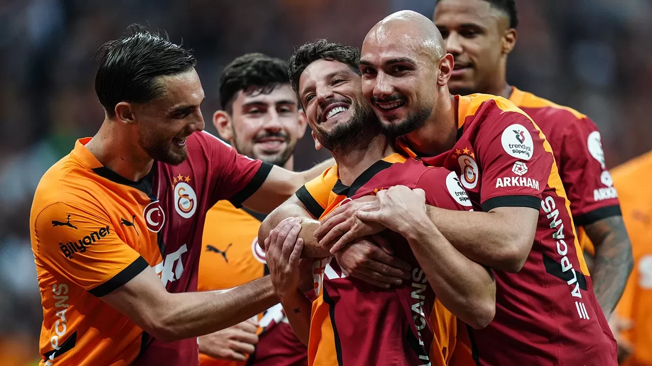 Şampiyon Galatasaray 2 golle kazandı | Süper Lig'de Galatasaray 2-0 Başakşehir