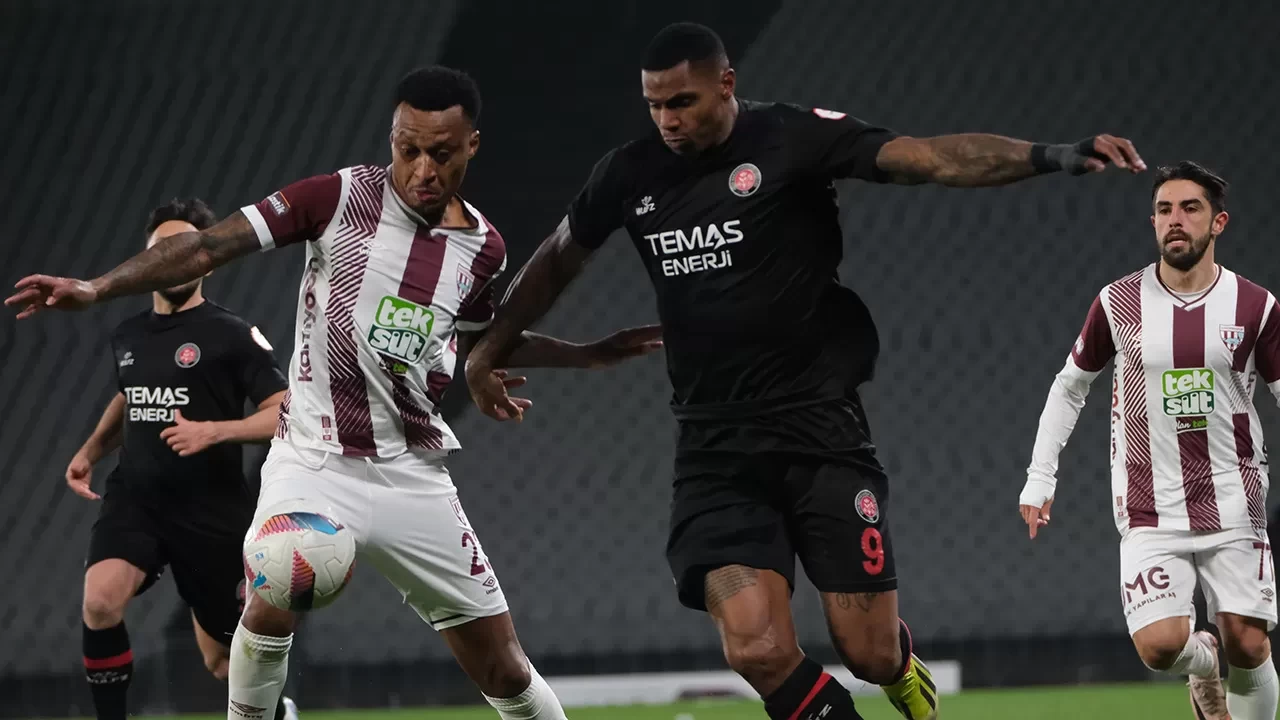 1. Lig yükselme play-off finalinde Fatih Karagümrük-Bandırmaspor maçı ilk 11'leri belli oldu