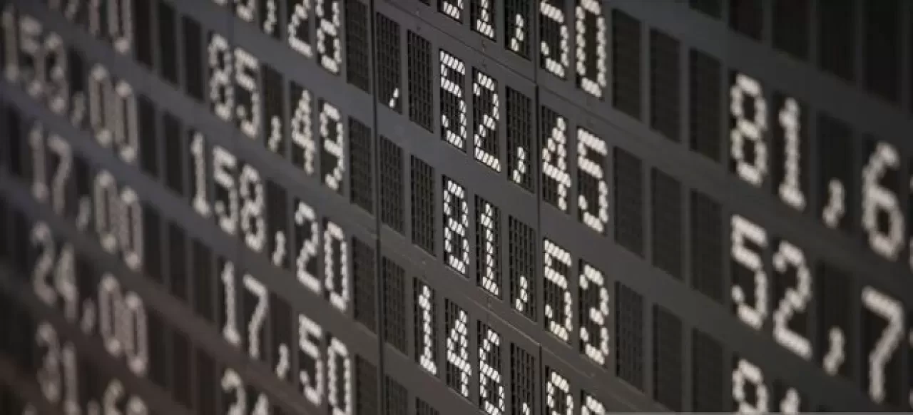 Küresel piyasalar belirsizliklerin arasında yön arayışında