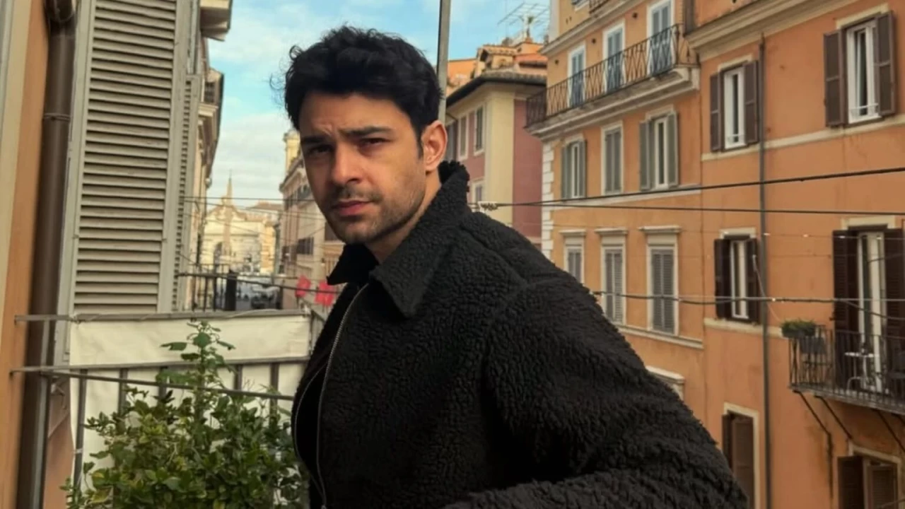 Leyla dizisinin Halil’i Berk Bakioğlu kimdir?