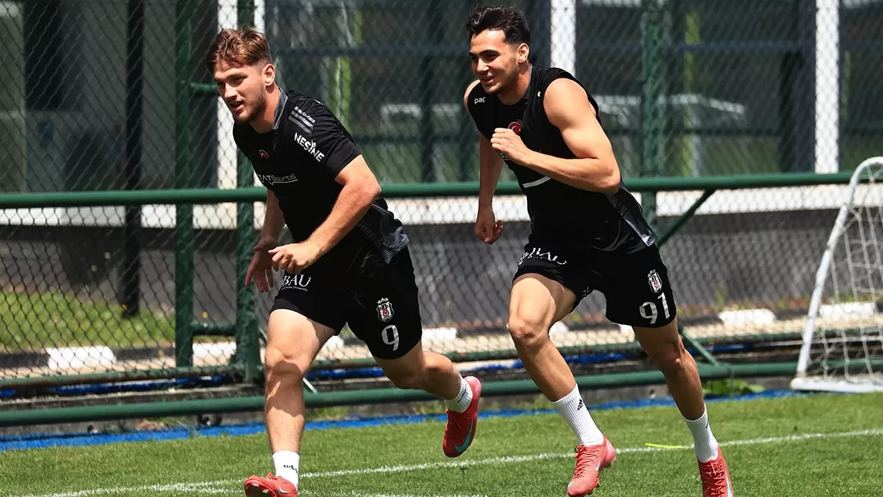 Beşiktaş, Süper Lig'deki Çaykur Rizespor maçı öncesi son provasını yaptı