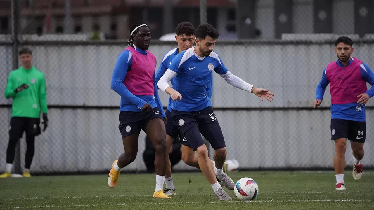 Çaykur Rizespor, Süper Lig'deki Hatayspor maçı hazırlıklarına başladı