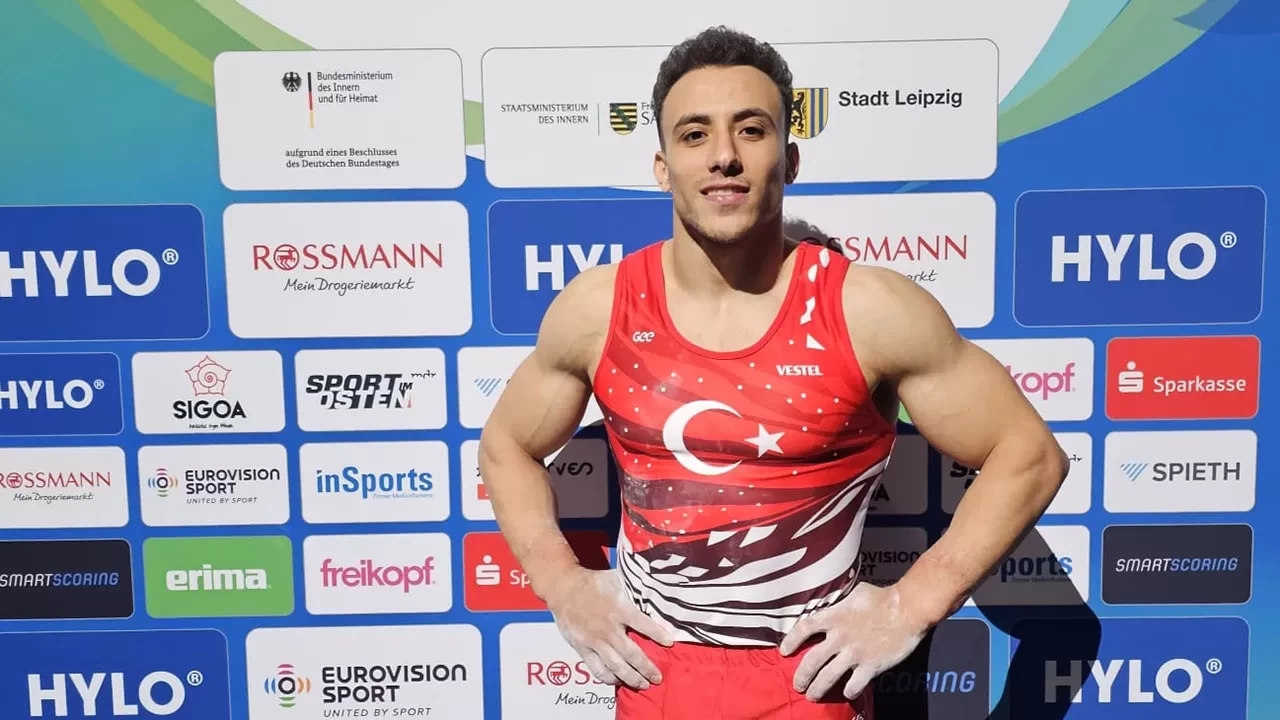 Adem Asil, Artistik Cimnastik Avrupa Şampiyonası’nda altın madalya kazandı