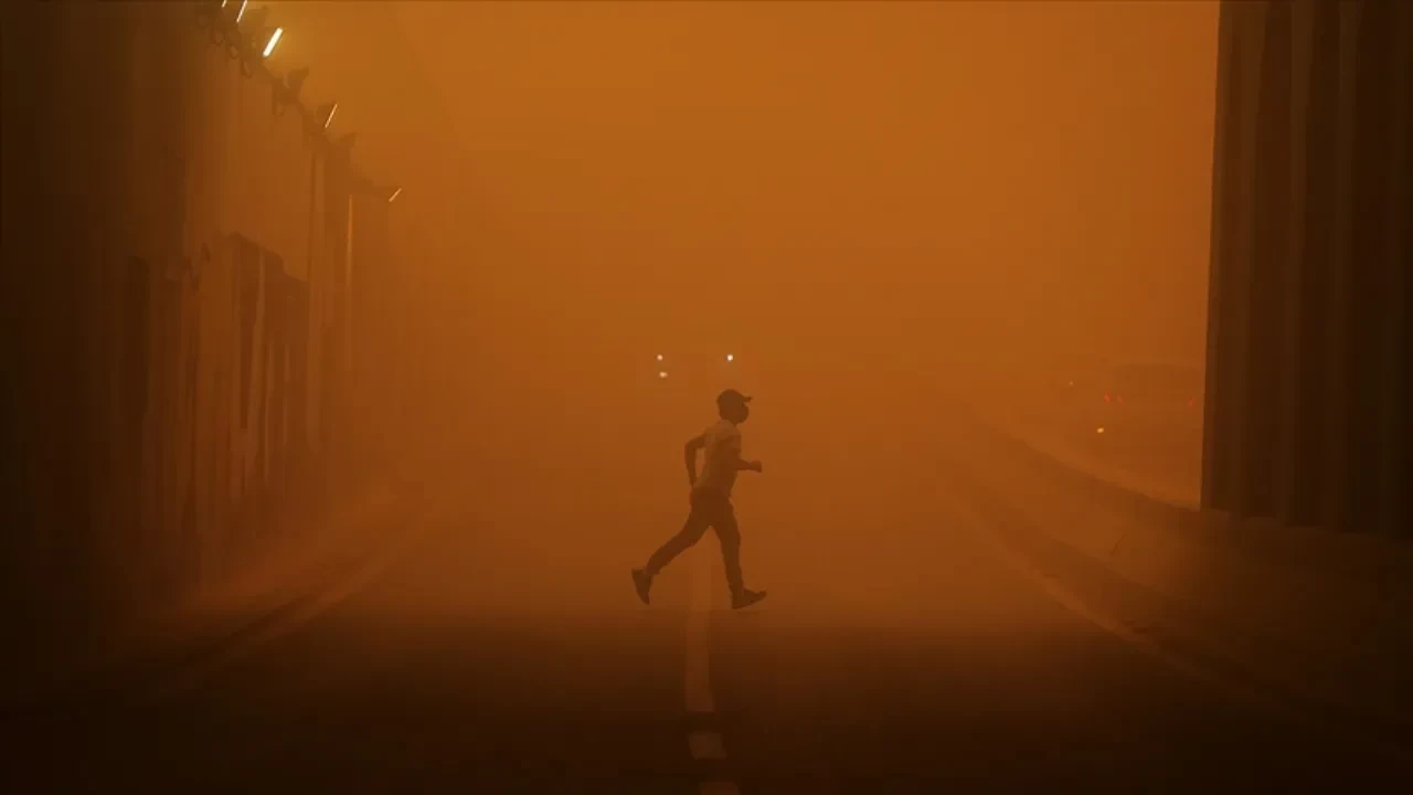 İran'da kum fırtınası alarmı