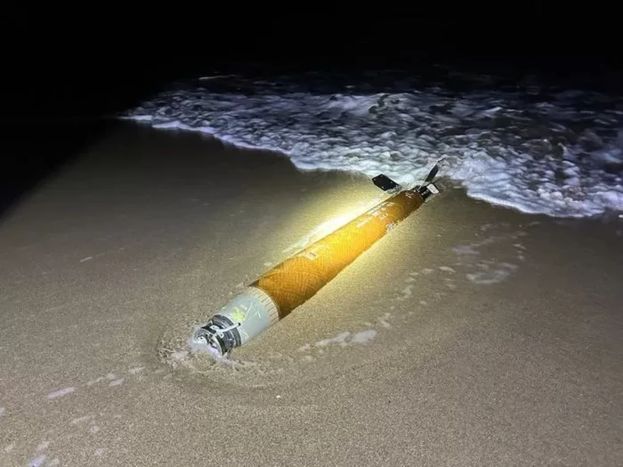 Karasu sahilinde bulunan cisim Rus yapımı füze parçası çıktı