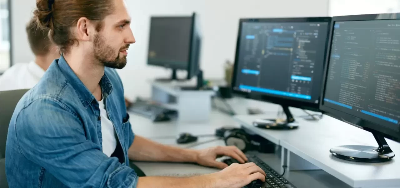 Bilgisayar Mühendisliği Bölümü Nedir, Mezunları Ne İş Yapar ve Nerelerde Çalışır?