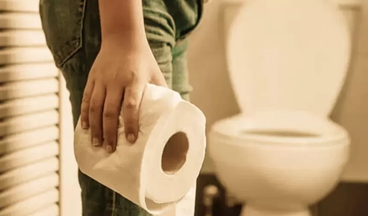 Gece boyunca sık tuvalete gitmenin nedenleri neler?