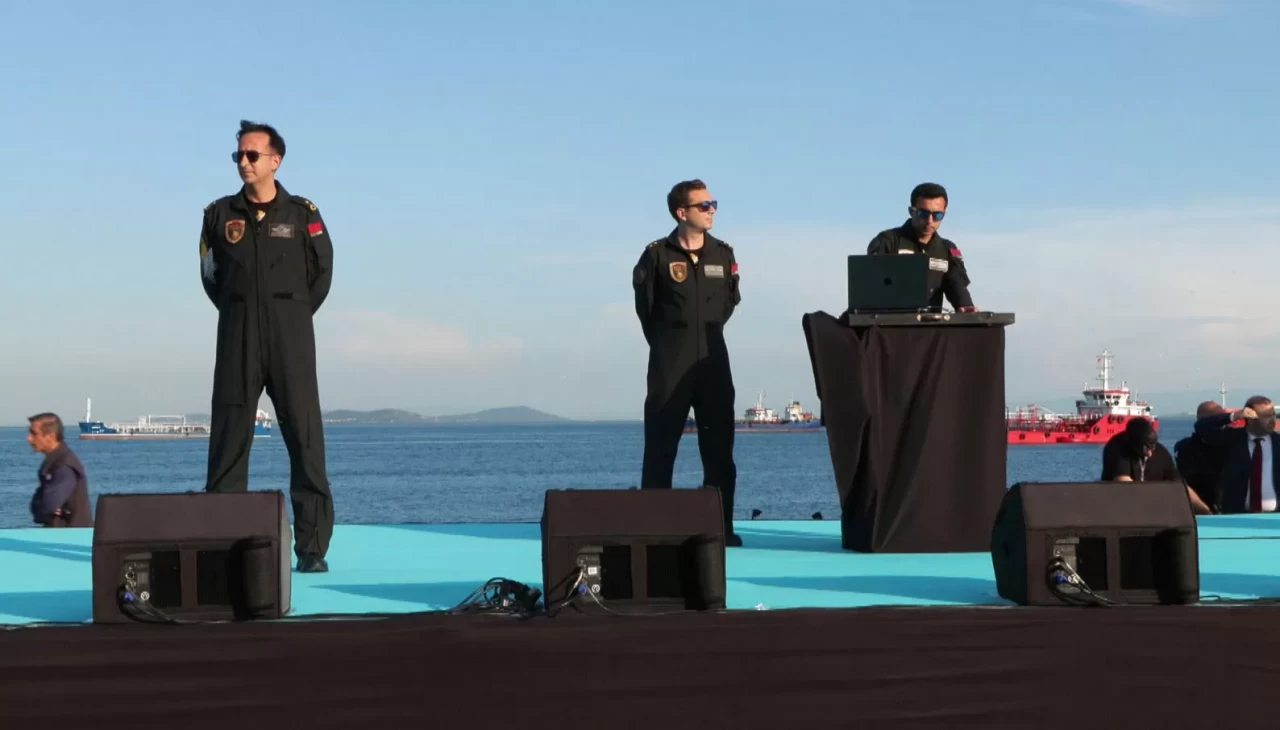 Solotürk Yenikapı’da nefesleri kesti