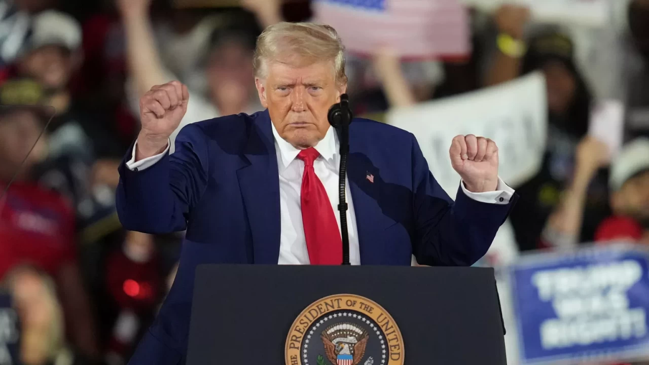 Trump, Kanada gündeminden vazgeçmiyor