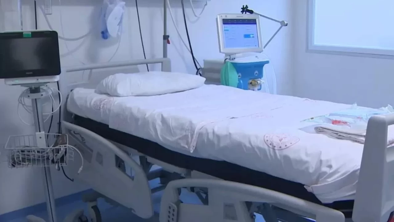 Komşuda panik! Salgın alarmı nedeniyle 9 okulda eğitime ara verildi