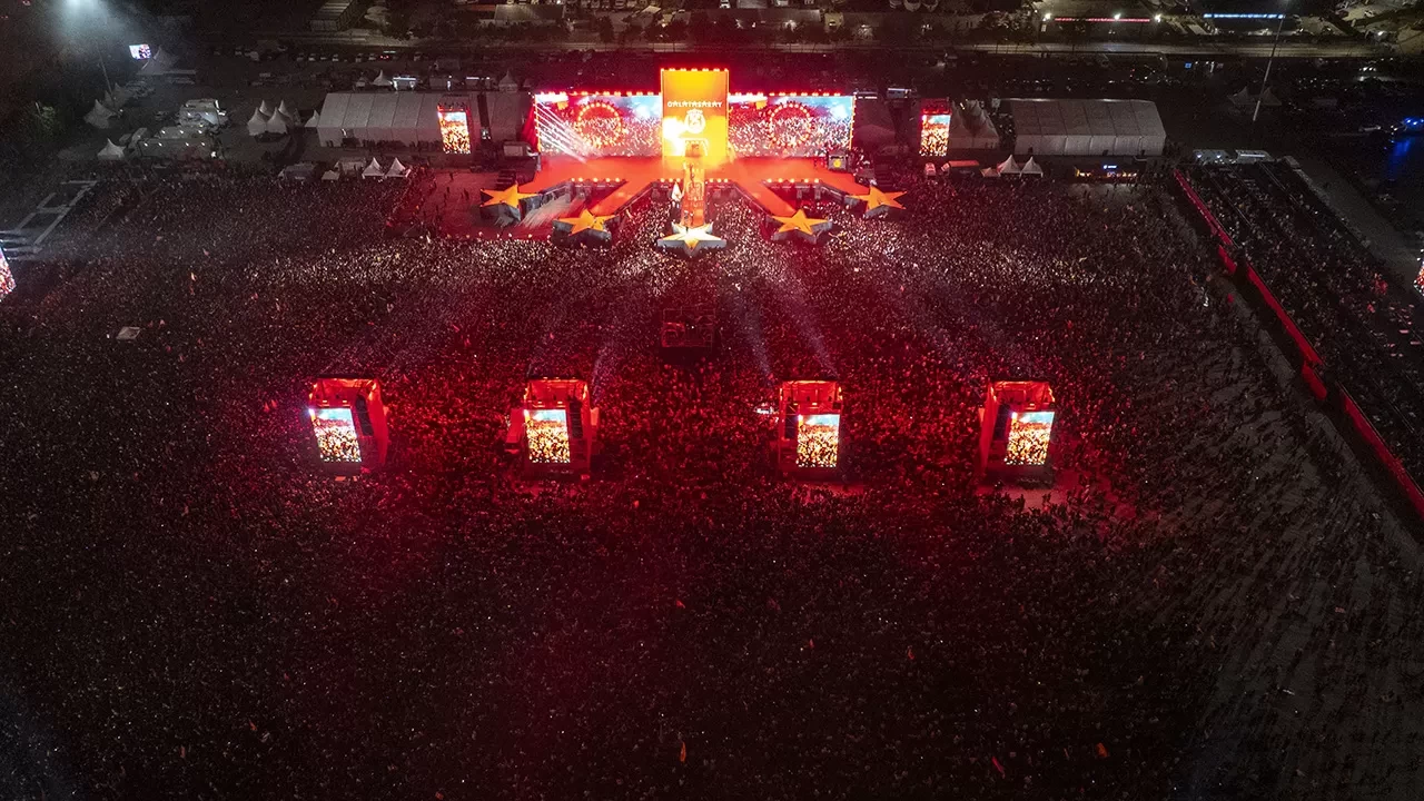 Galatasaray’ın şampiyonluk kutlamasından rekor gelir: 250 milyon TL’yi aştı