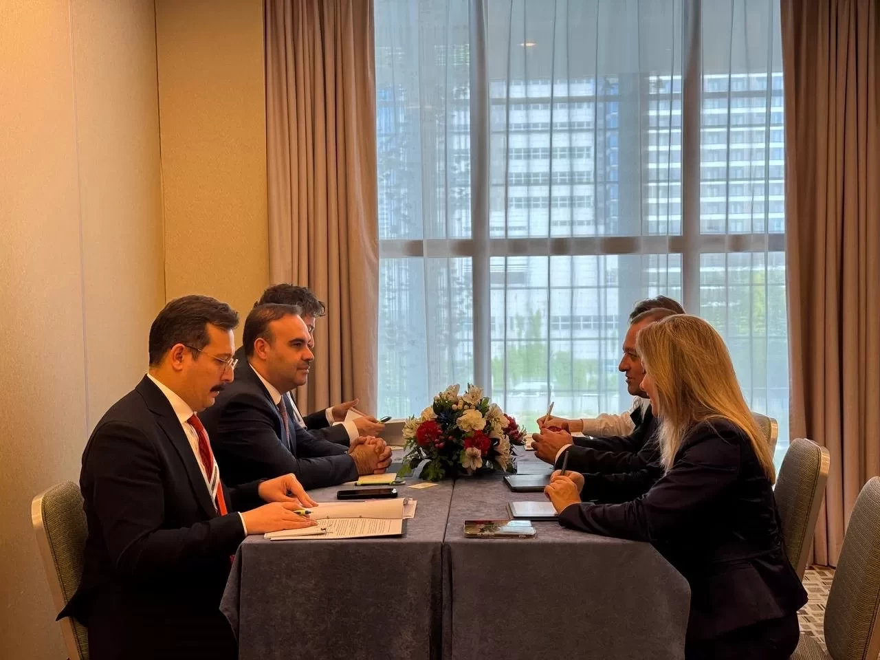 Sanayi ve Teknoloji Bakanı Kacır, Polonya'da kritik ikili görüşmeler yaptı