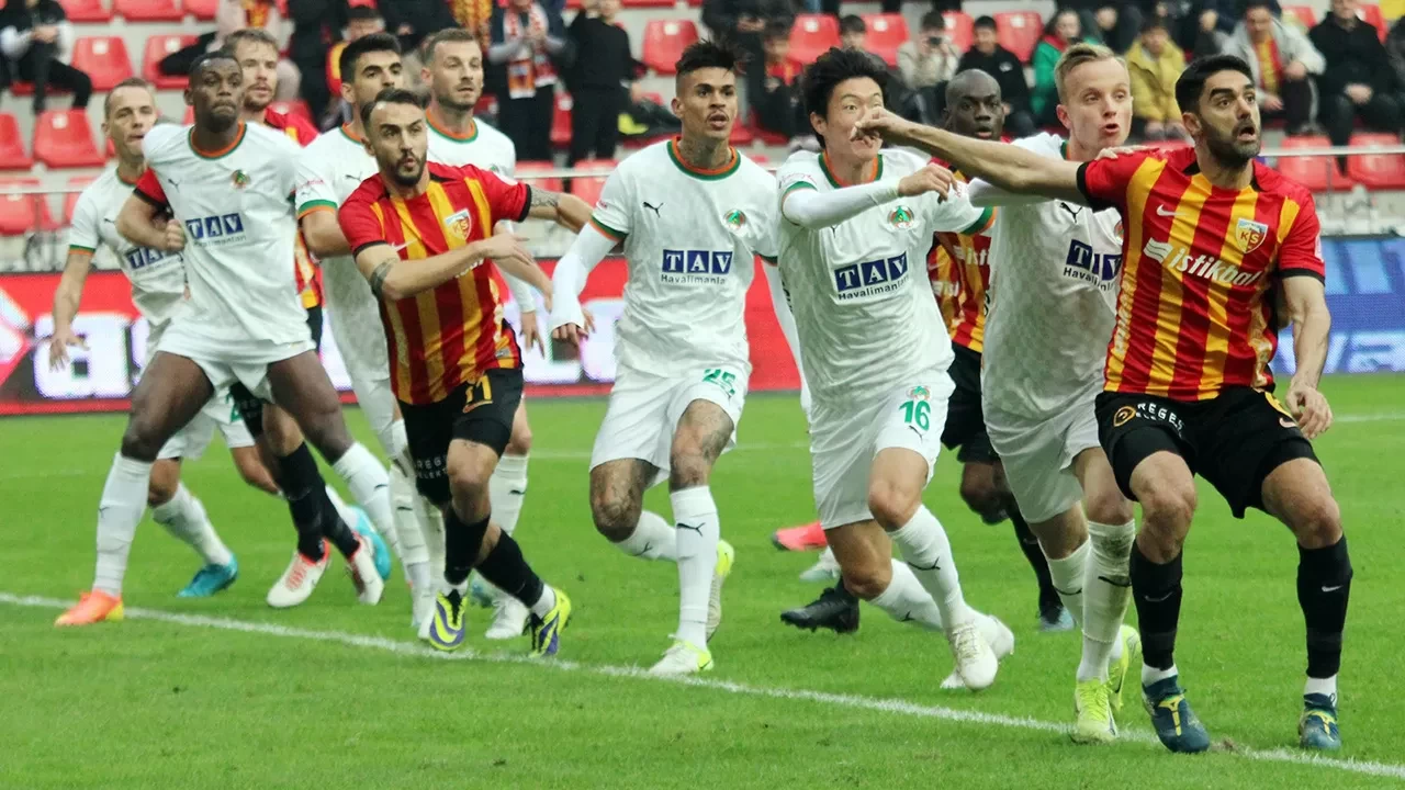 Alanyaspor ile Kayserispor Süper Lig’de 18. kez karşılaşacak