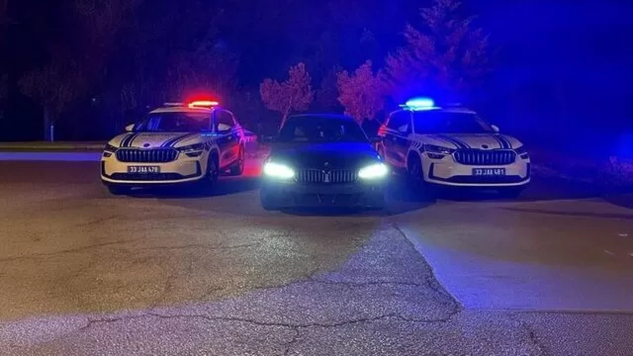 Mersin'de drift yapan otomobil sürücülerine ağır para cezası kesildi